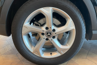 メルセデスベンツ GLA 中古車