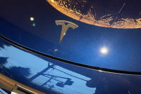 テスラ モデル3 中古車