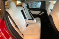 テスラ モデル3 中古車