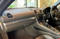 ポルシェ 718 ボクスター 中古車