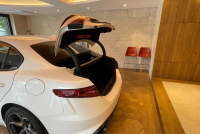 アルファロメオ ジュリア 中古車