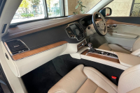 ボルボ XC90 中古車