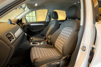 アウディ Q3 中古車