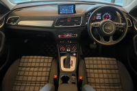 アウディ Q3 中古車