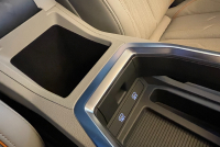 アウディ e-tron 中古車