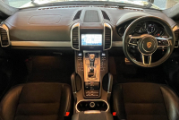 ポルシェ カイエン 中古車