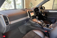 ポルシェ カイエン 中古車