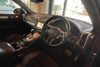 ポルシェ カイエン 中古車