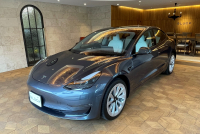 テスラ モデル3 中古車