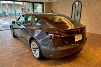 テスラ モデル3 中古車