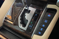 トヨタ アルファード ハイブリッド 中古車