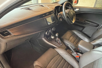 アルファロメオ ジュリエッタ 中古車