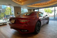 マセラティ グランツーリズモ 中古車