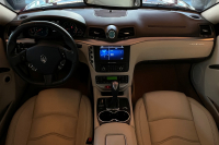 マセラティ グランツーリズモ 中古車