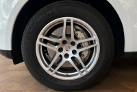 ポルシェ マカン 中古車