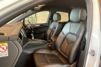 ポルシェ マカン 中古車