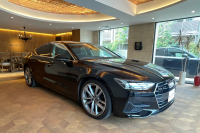 アウディ A7 中古車