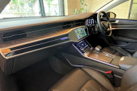 アウディ A7 中古車