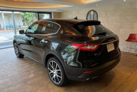 マセラティ レヴァンテ 中古車