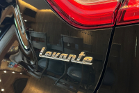 マセラティ レヴァンテ 中古車