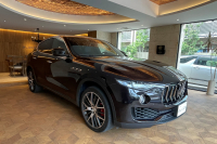 マセラティ レヴァンテ 中古車