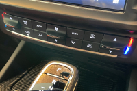 マセラティ レヴァンテ 中古車