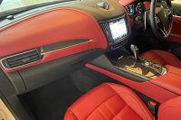 マセラティ レヴァンテ 中古車