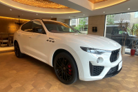 マセラティ レヴァンテ 中古車