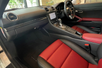 ポルシェ 718 ケイマン 中古車