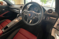 ポルシェ 718 ケイマン 中古車