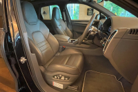 ポルシェ カイエン 中古車