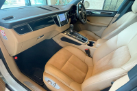 ポルシェ マカン 中古車