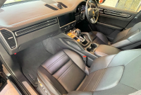 ポルシェ カイエンクーペ 中古車