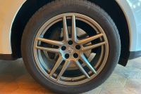 ポルシェ マカン 中古車