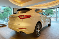 マセラティ レヴァンテ 中古車