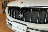 マセラティ レヴァンテ 中古車