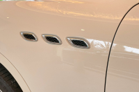 マセラティ レヴァンテ 中古車