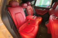 マセラティ レヴァンテ 中古車