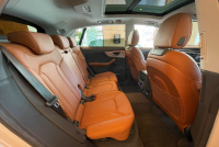 アウディ Q8 中古車