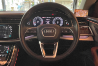 アウディ Q8 中古車