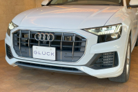 アウディ Q8 中古車