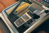 アウディ Q8 中古車