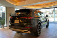 三菱 アウトランダー PHEV 中古車