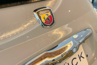 アバルト 595 中古車