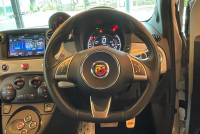 アバルト 595 中古車