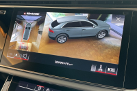 アウディ Q8 中古車