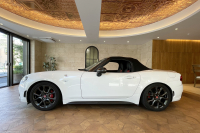 アバルト 124スパイダー 中古車