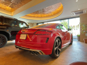 アウディ TTS 中古車