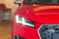 アウディ TTS 中古車