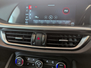 アルファロメオ ステルヴィオ 中古車